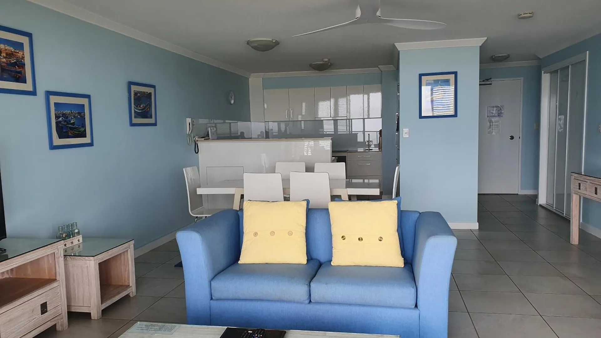 Pacific Surf Absolute Beachfront Apartments Gold Coast Aparthotel